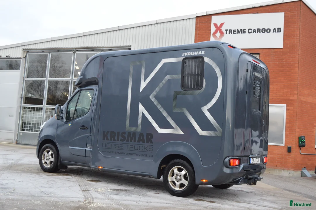 Hästlastbilar  fordon & transport till salu: Krismar L2 Stuteri 3 sits 2019 Automat - Annons 2