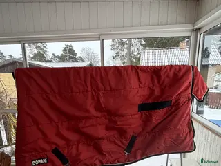 Täcken hästutrustning till salu: Domani i Uppsala - Annons 4