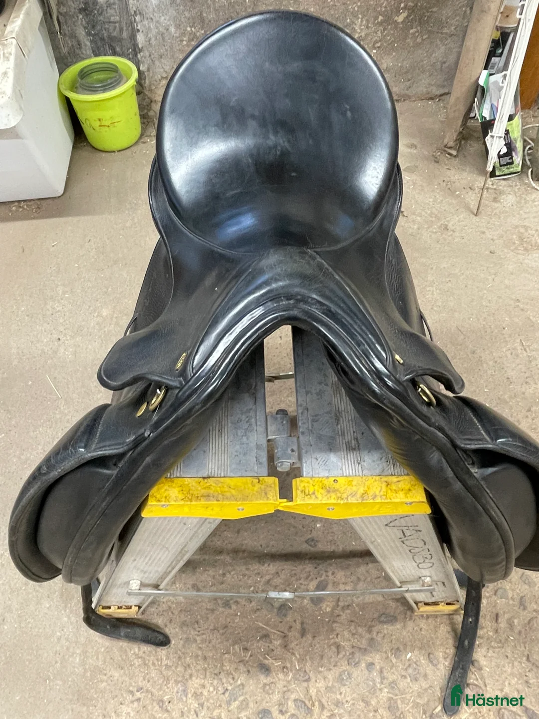 Sadlar hästutrustning till salu: Svart Arthur deluxe i Töreboda - Annons 4