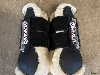 Benskydd hästutrustning till salu: Eskadron Flexisoft svarta i Höganäs - Annons 20