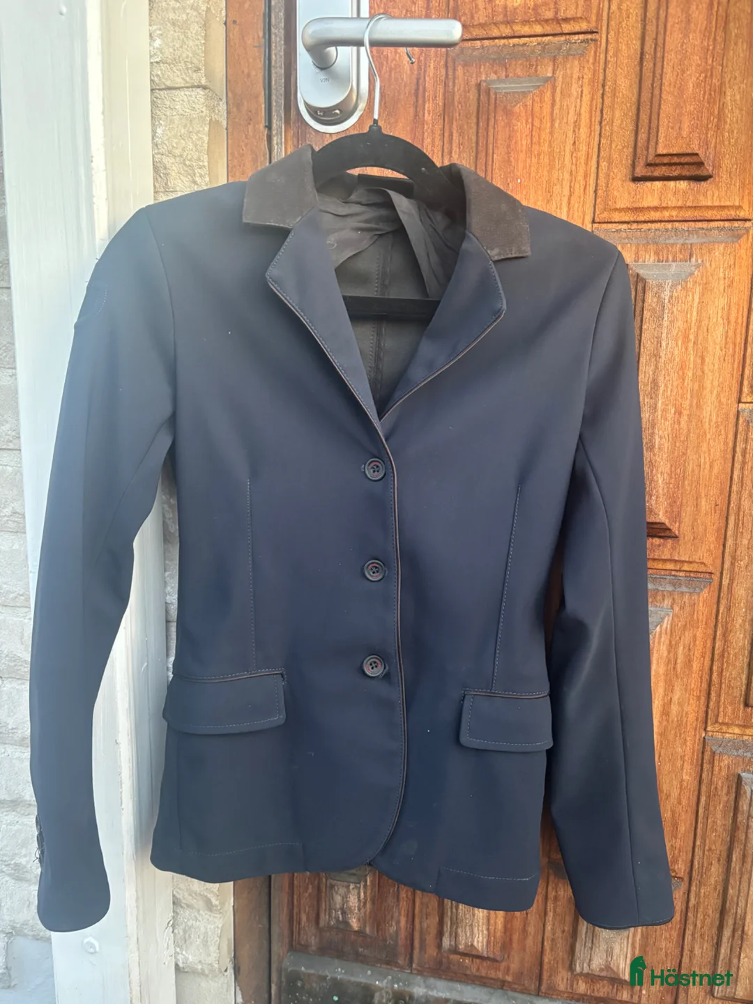 Jackor & Kavajer ryttarutrustning till salu: Cavalleria Toscana kavaj i fint skick🌟 - Annons 2