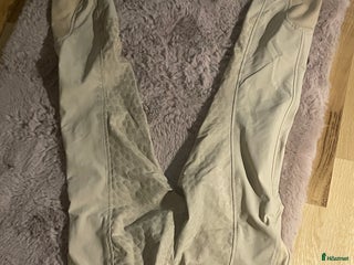 Ridbyxor ryttarutrustning till salu: Säljer dessa ridbyxor i Ås - Annons 9