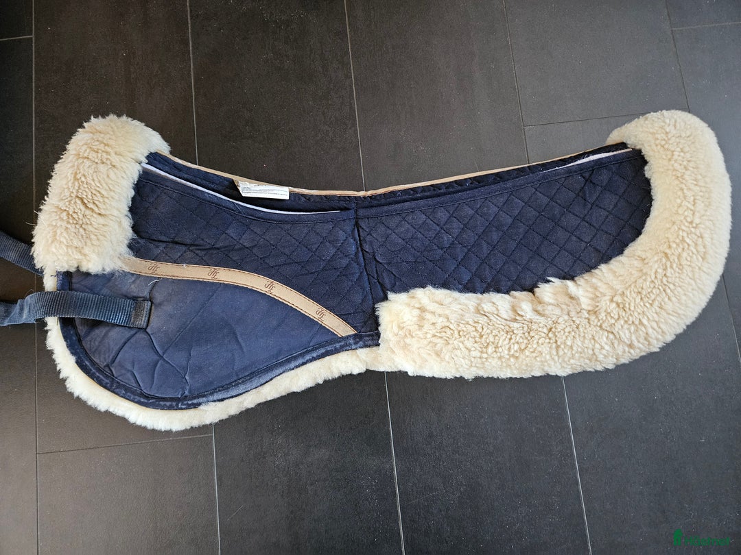 Sadeltillbehör hästutrustning till salu: Fin korrektionspadd Horze Crescendo - Annons 5