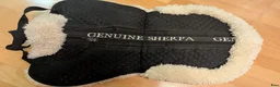 Schabrak & Vojlockar hästutrustning till salu: Pad, sadelpad Genuine sherpa  i Ärla - Annons 1