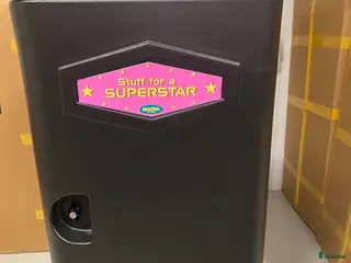 Övrig Hästutrustning hästutrustning till salu: Sadelskåp med riktig sadelhängare i Ytterby - Annons 2