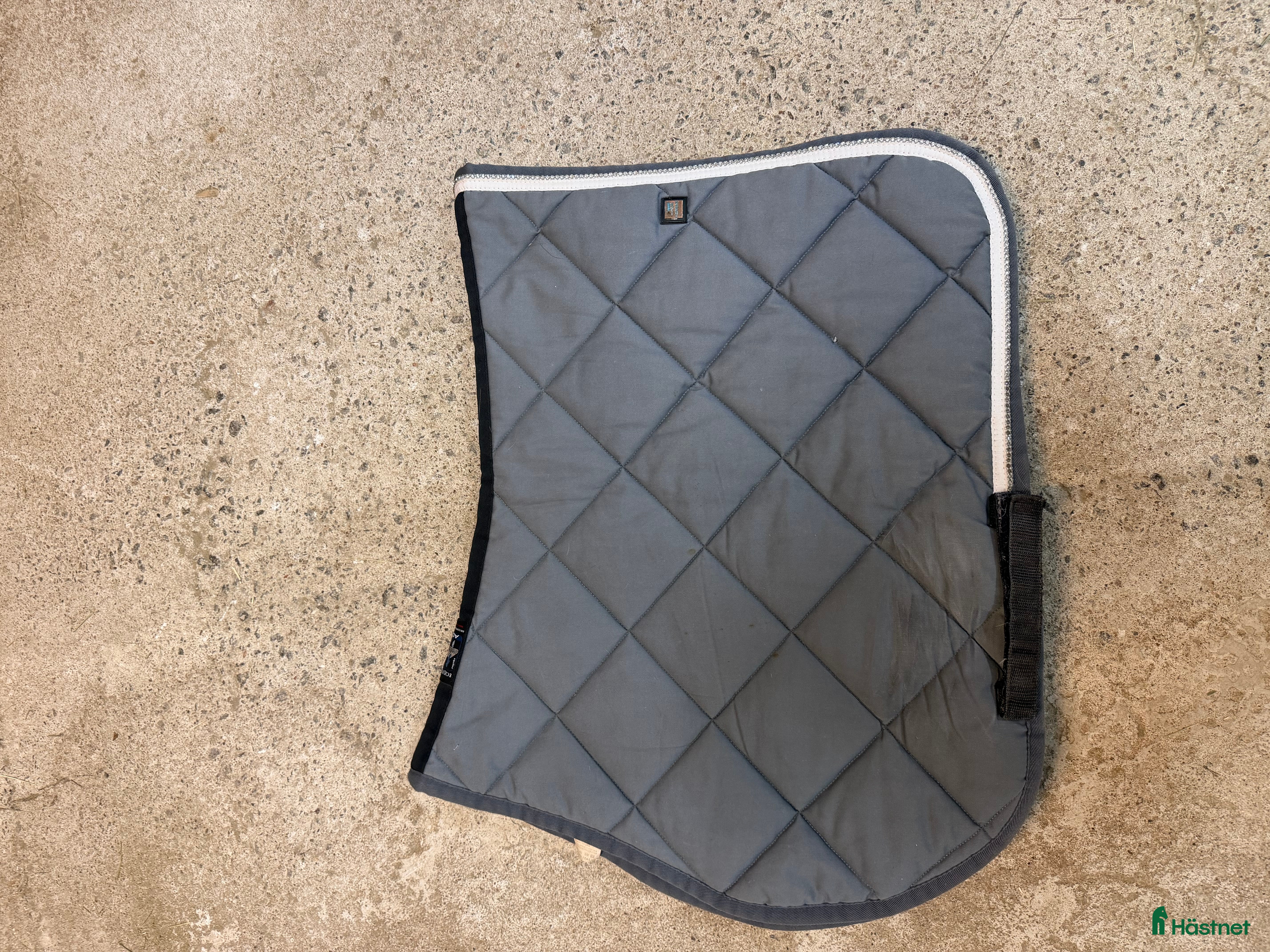 Schabrak & Vojlockar hästutrustning Equline schabrak - Annons 2