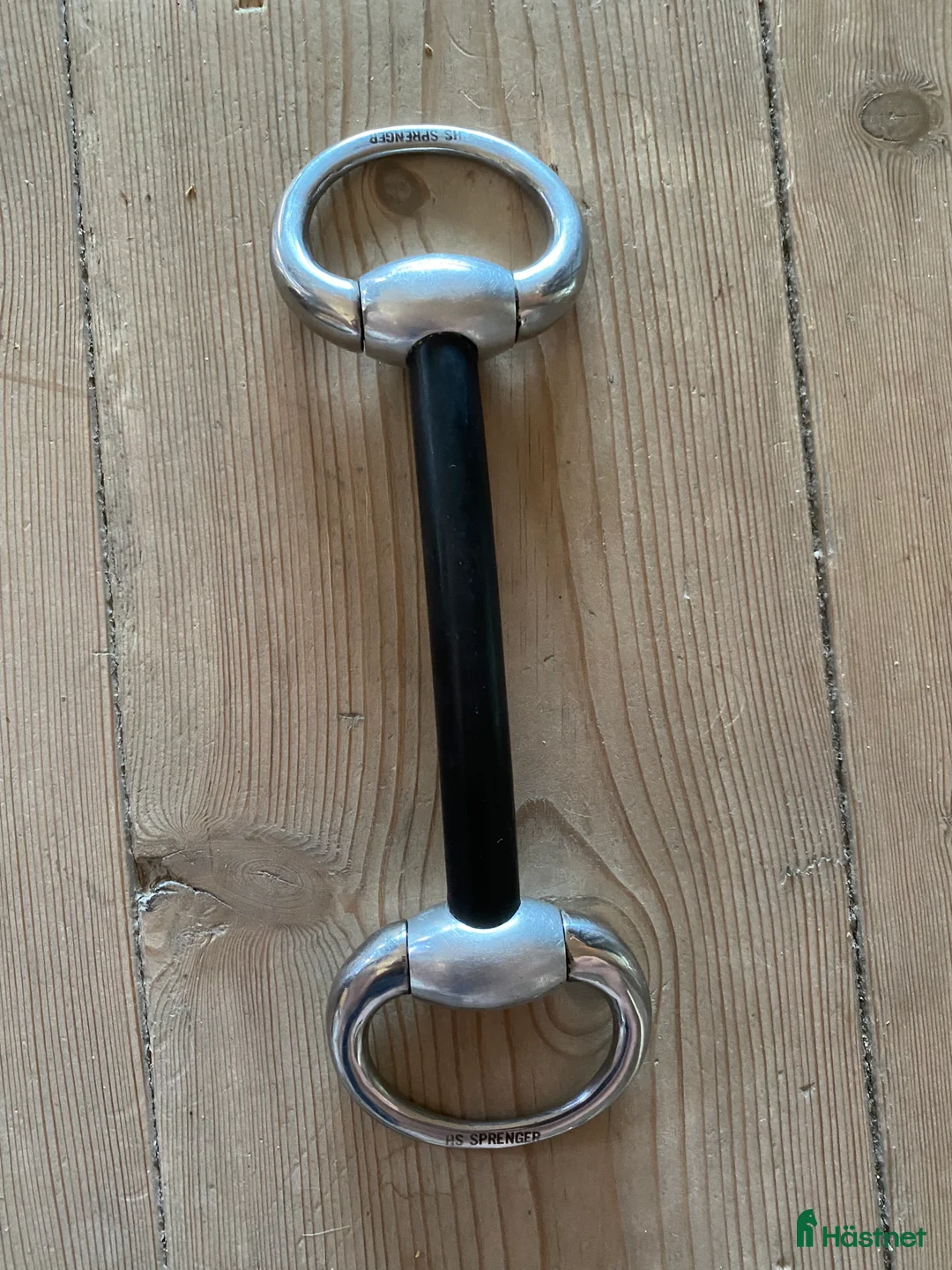 Bett hästutrustning till salu: Träns, bett, sadelgjord i Fjärås - Annons 1