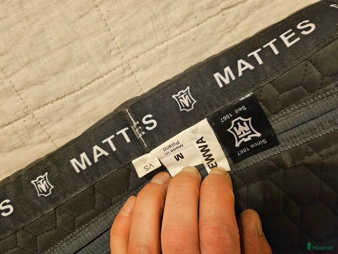 Sadeltillbehör hästutrustning till salu: Mattes korrektionspad EWWA, stl M i Karlskrona - Annons 2