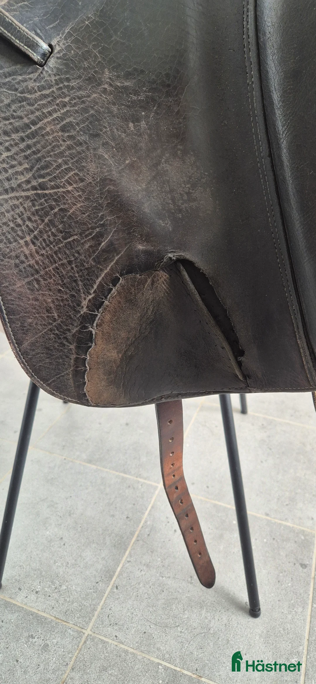 Sadlar hästutrustning till salu: Prestige dressyrsadel 17' i Anderslöv - Annons 6