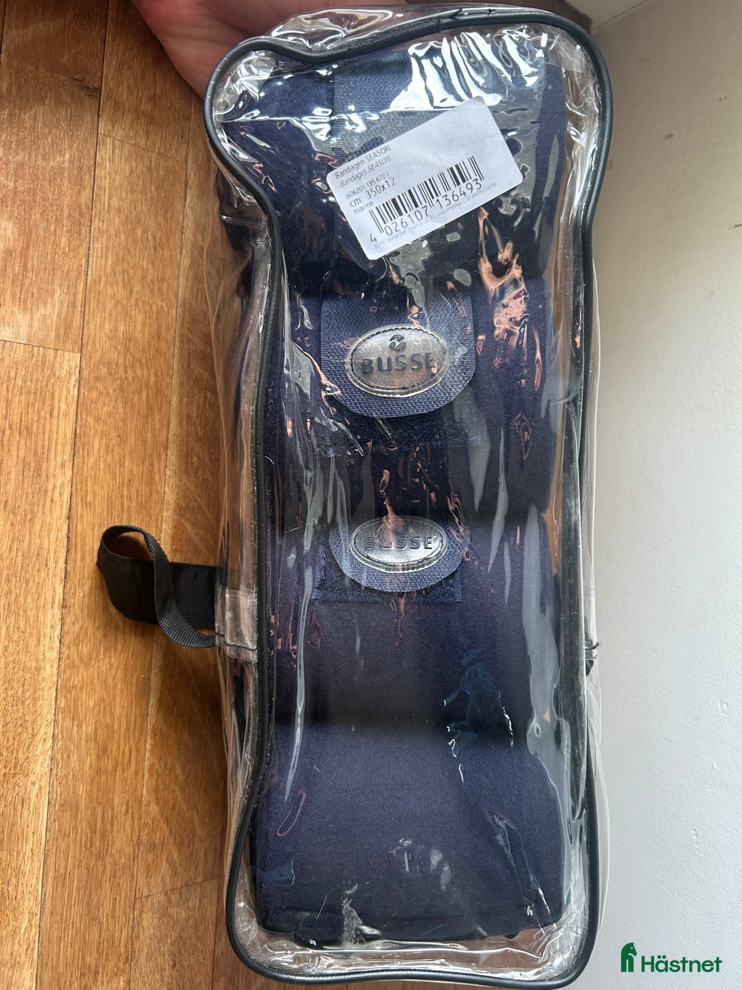 Schabrak & Vojlockar hästutrustning till salu: Fager schabrak och nya matchende lindor  i Vellinge - Annons 5