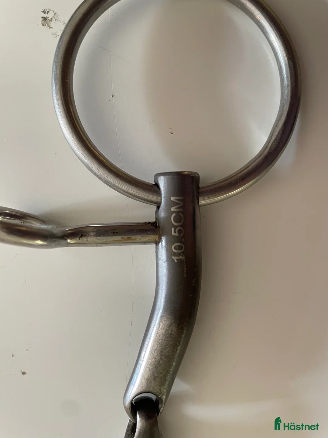 Bett hästutrustning till salu: Fager Maria loose baucher i Dingle - Annons 2