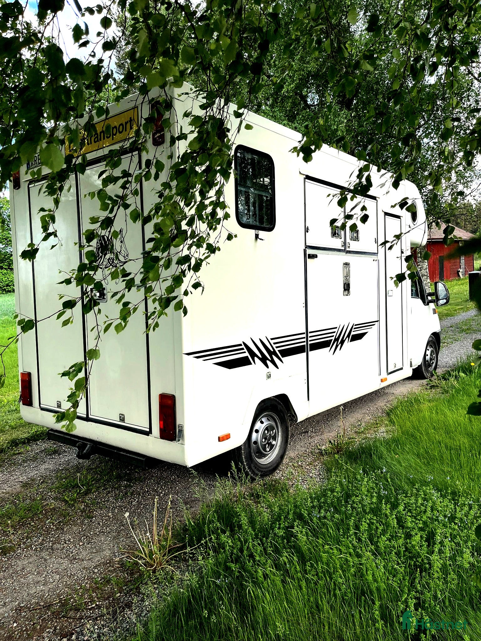 Hästlastbilar  fordon & transport till salu: Fräsch b kortare med bodelning  - Annons 5