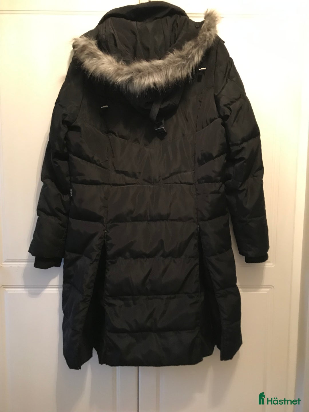 Jackor & Kavajer ryttarutrustning till salu: Ridjackor i nyskick i Töllsjö - Annons 5