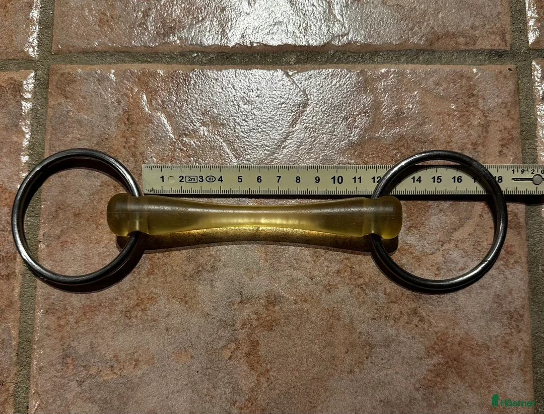 Bett hästutrustning till salu: Nova bett i Sigtuna - Annons 2