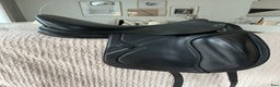 Sadlar hästutrustning till salu: Lippo Supreme Azzario 16,5 i Huddinge - Annons 1