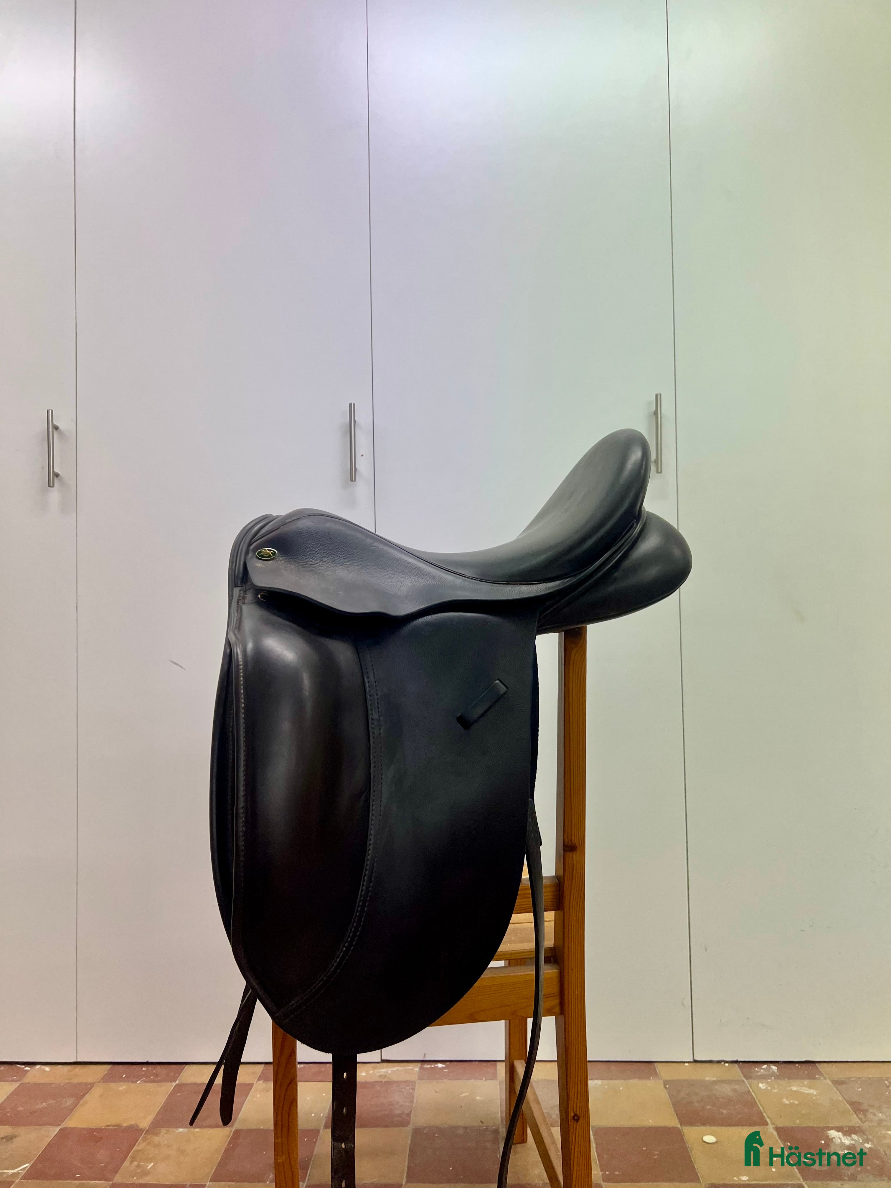 Sadlar hästutrustning Spalding dressyrsadel mörkbrun i Påarp - Annons 12