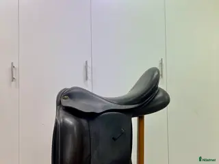 Sadlar hästutrustning Spalding dressyrsadel mörkbrun i Påarp - Annons 12