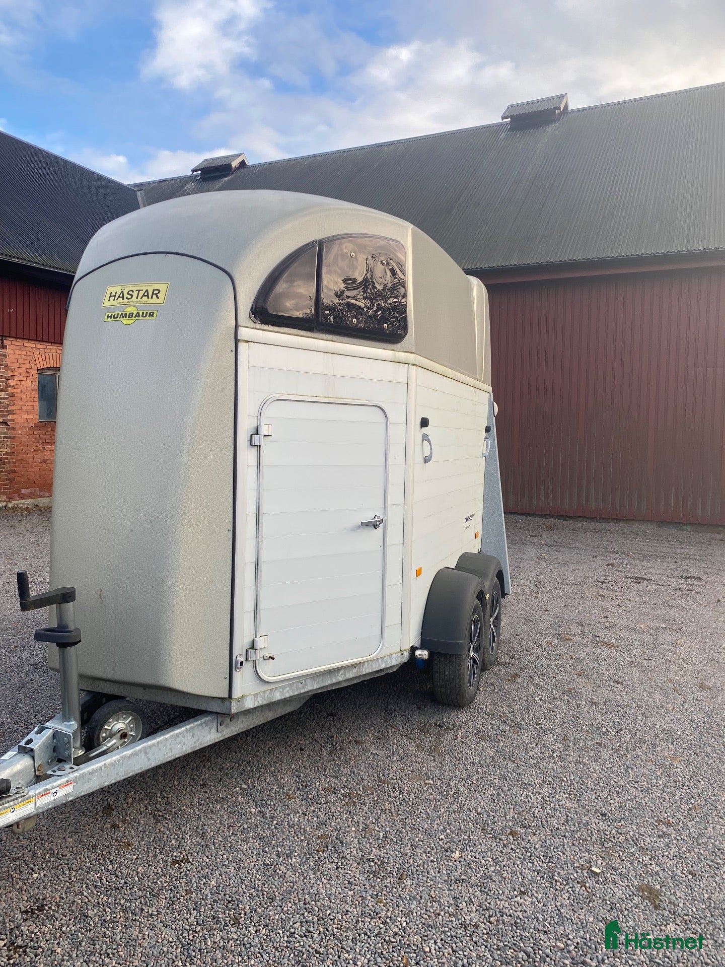 Hästtransporter  fordon & transport till salu: Fantastisk transport -Hambaur - Annons 1