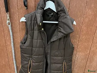 Övrigt Ridkläder ryttarutrustning till salu: Superfin täckväst stl m i Årsunda - Annons 13