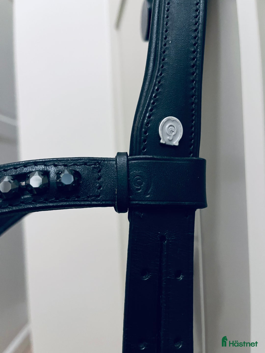 Träns hästutrustning till salu: Otto Schumacher dressyrträns i Stockholm - Annons 4