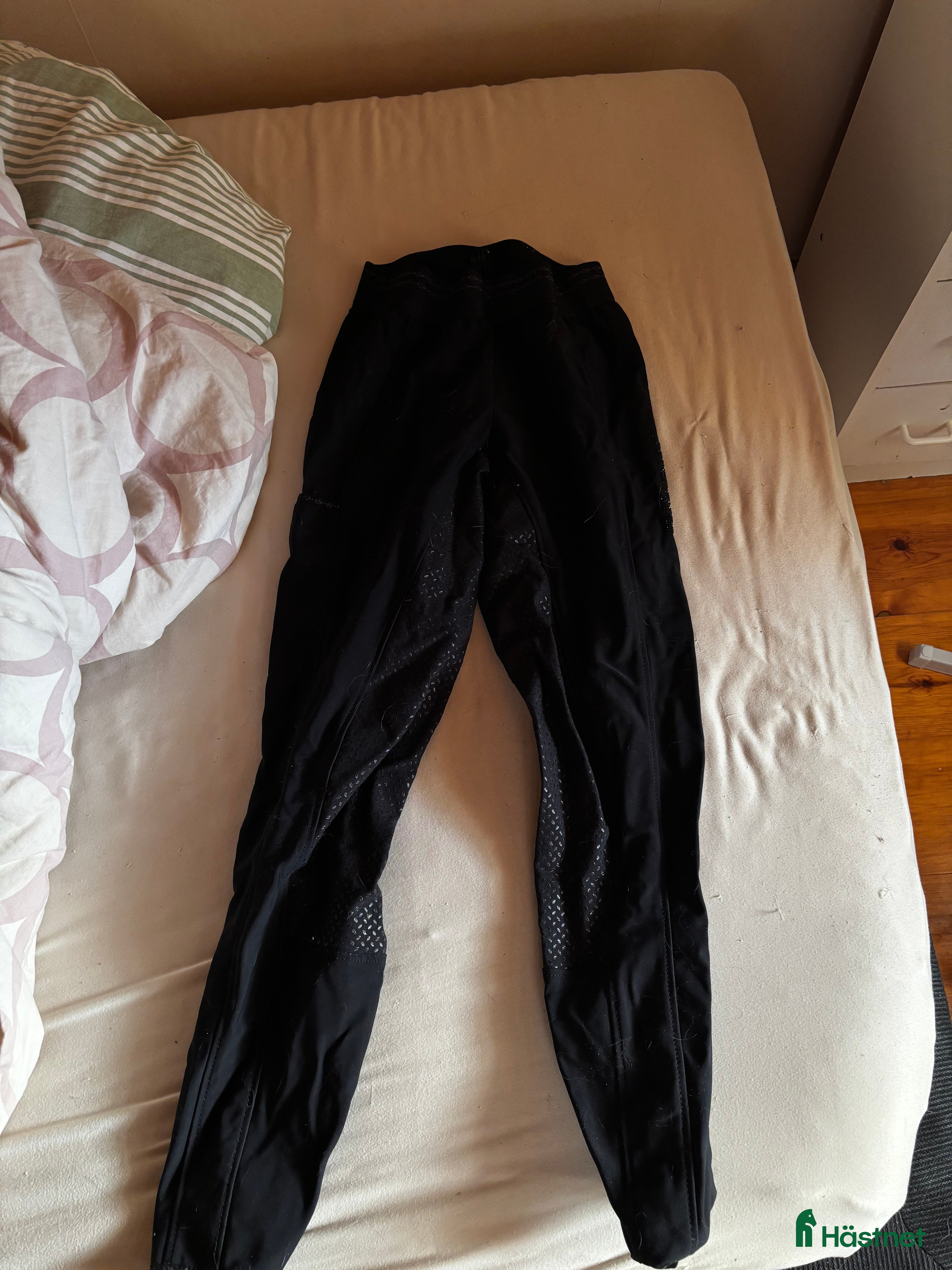 Ridbyxor ryttarutrustning till salu: Pikeur ridthights i Indal - Annons 2