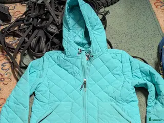 Jackor & Kavajer ryttarutrustning till salu: Jacka CRW i Skepplanda - Annons 4