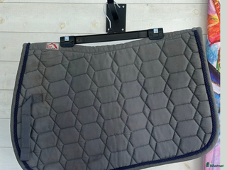 Schabrak & Vojlockar hästutrustning till salu: Schabrak stl ponny i Söderköping - Annons 19