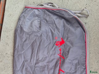 Täcken hästutrustning till salu: Equipe ländtäcke i Frösön - Annons 1