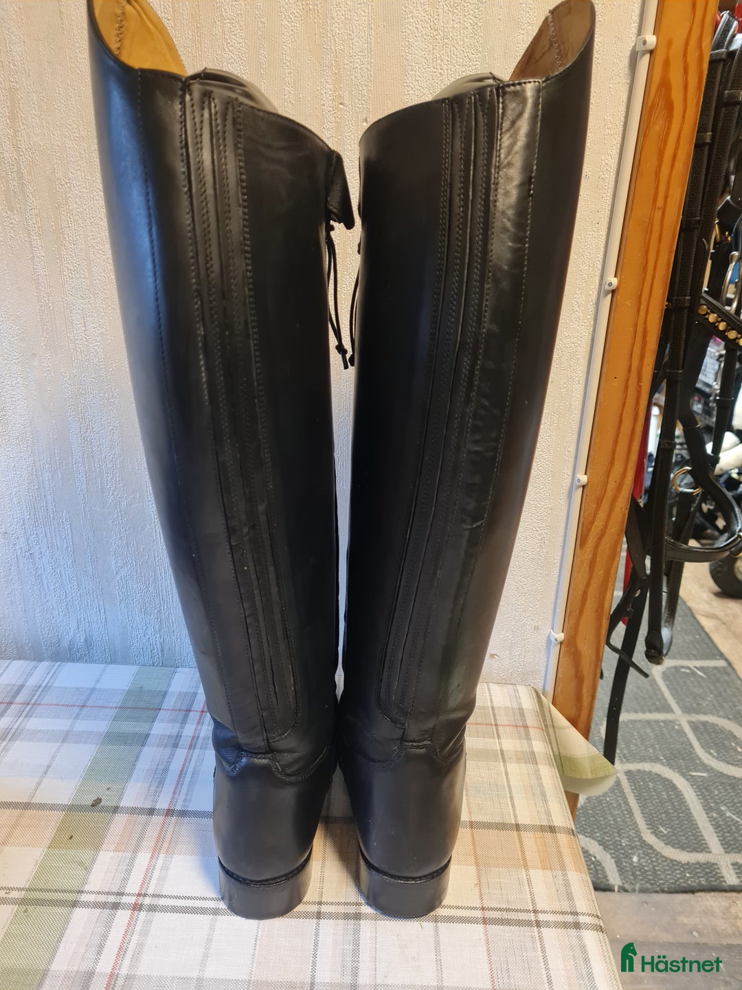 Ridstövlar ryttarutrustning till salu: Mountain horse sernade i Falkenberg - Annons 5