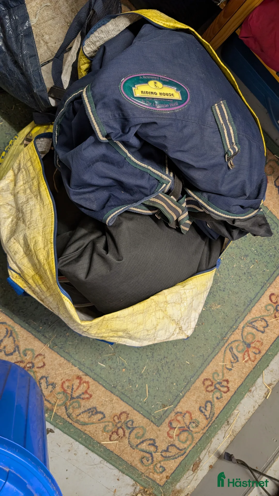 Täcken hästutrustning till salu: Täckespaket - Annons 1
