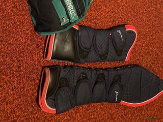 Benskydd hästutrustning till salu: Transportskydd stl full i Källby - Annons 2