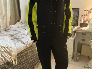 Övrigt Ridkläder ryttarutrustning till salu: Ridoverall junior storlek 150 - Annons 5