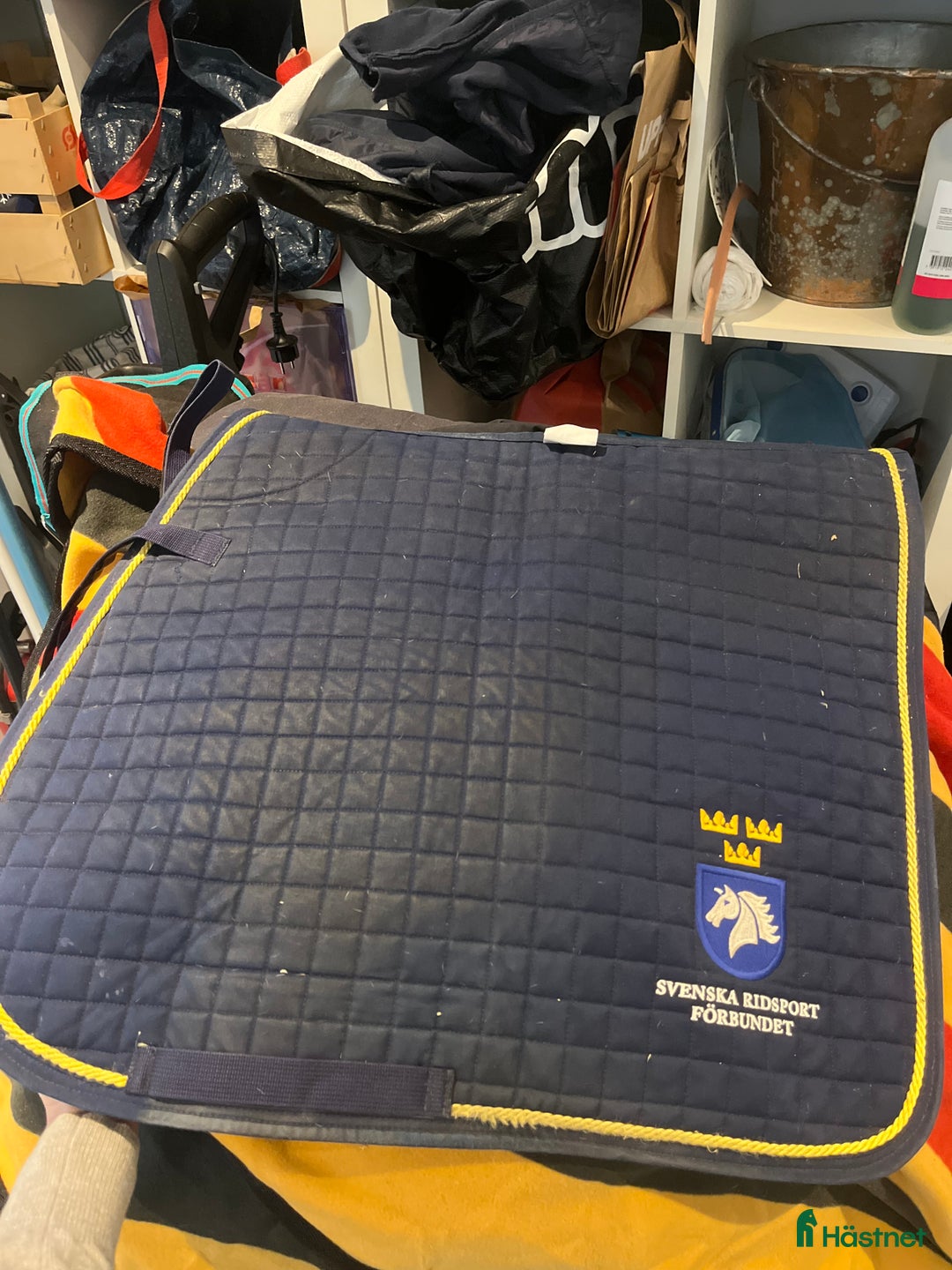 Schabrak & Vojlockar hästutrustning till salu: AKUT måste sälja allt pga platsbrist i Stockholm - Annons 8