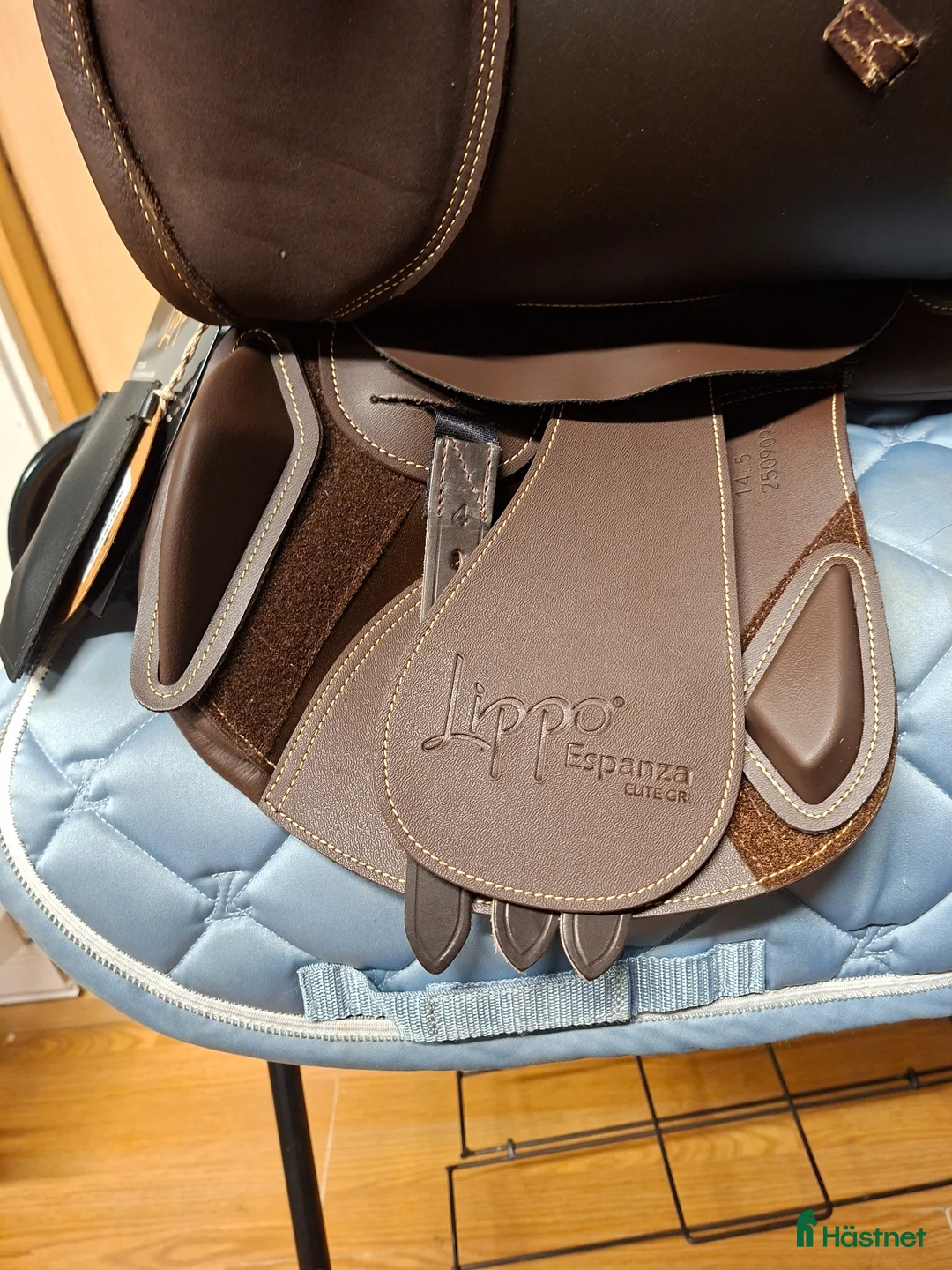 Sadlar hästutrustning till salu: Lippo Espanza Elite New - Annons 2