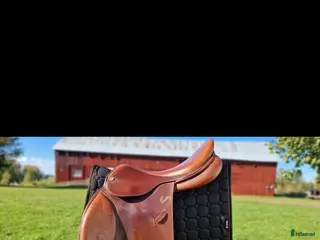 Sadlar hästutrustning Pessoa Amo 17,5" i Orrviken - Annons 5