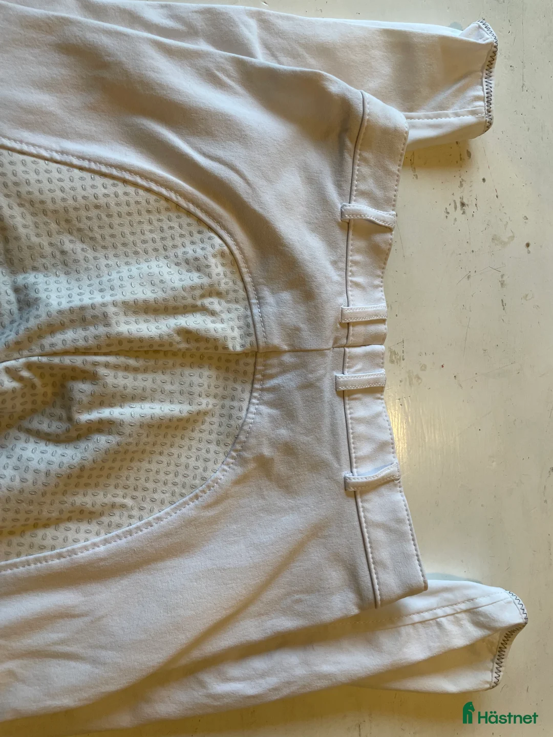 Ridbyxor ryttarutrustning till salu: Vita ridbyxor storlek 158 Pikeur i Västra Frölunda - Annons 2