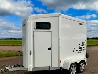 Hästtransporter fordon & transport till salu: Ume B35 - TILLFÄLLE! i Värmdö - Annons 20