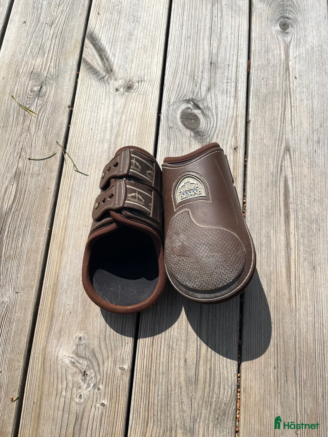 Benskydd hästutrustning till salu: Verdus skydd i Flyinge - Annons 1