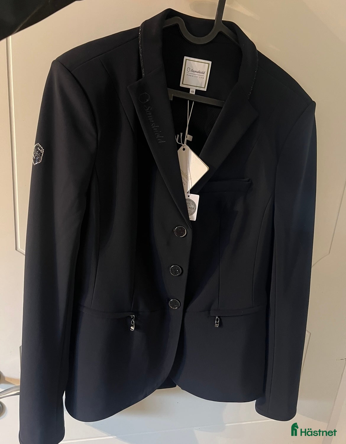 Jackor & Kavajer ryttarutrustning till salu: Samshield kavaj i Tranås - Annons 1