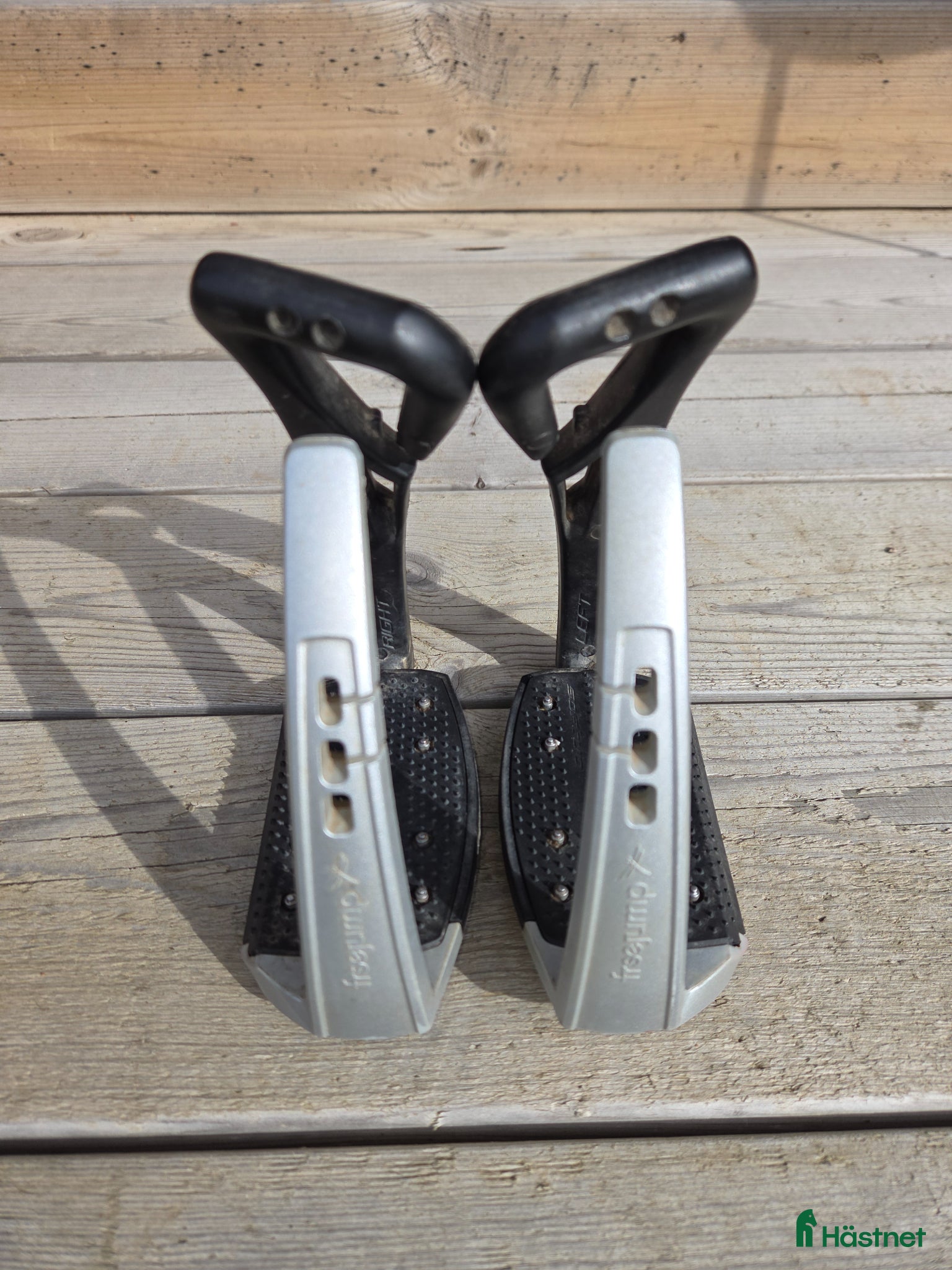 Stigbyglar hästutrustning Free Jump! - Annons 8