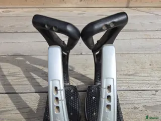 Stigbyglar hästutrustning Free Jump! - Annons 1