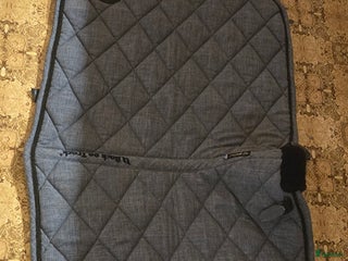 Schabrak & Vojlockar hästutrustning till salu: Fina chabrak i Malmköping - Annons 3