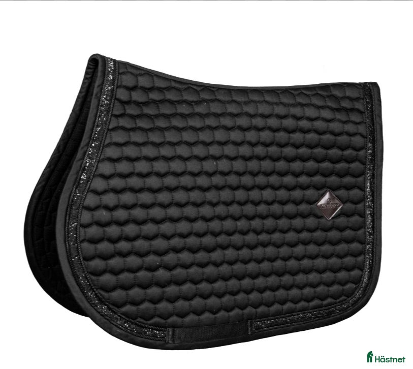 Schabrak & Vojlockar hästutrustning SÖKER schabrak  - Annons 5