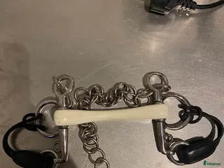 Bett hästutrustning Babypelham flexible säljes i Onsala - Annons 5