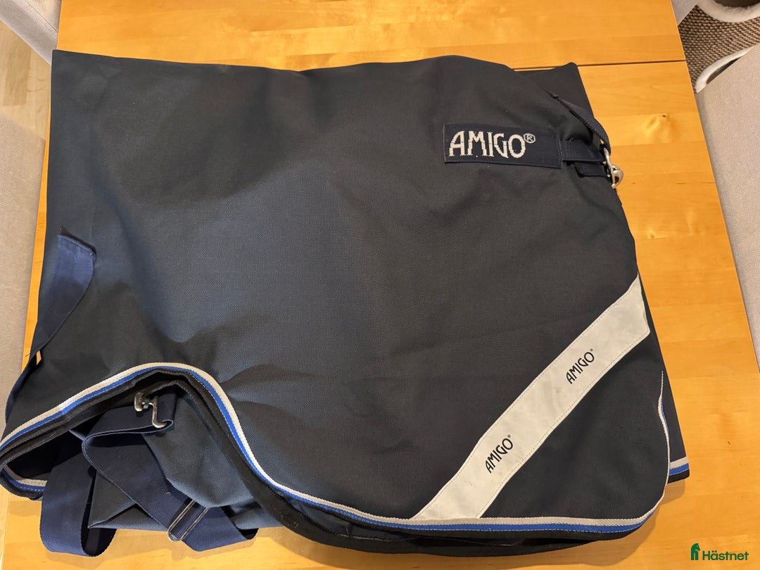 Täcken hästutrustning till salu: Amigo Bravo plus TO 0g med hals i Täby - Annons 4