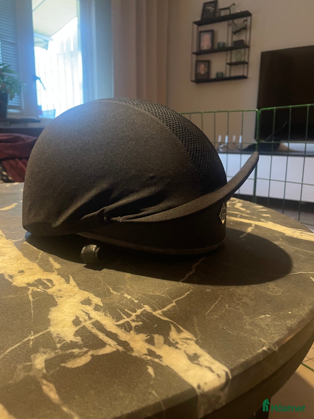 Hjälmar ryttarutrustning till salu: Fälttävlanshjälm  i Västerås - Annons 3
