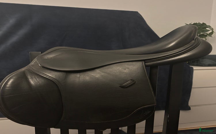 Sadlar hästutrustning till salu i Östersund - Annons 3