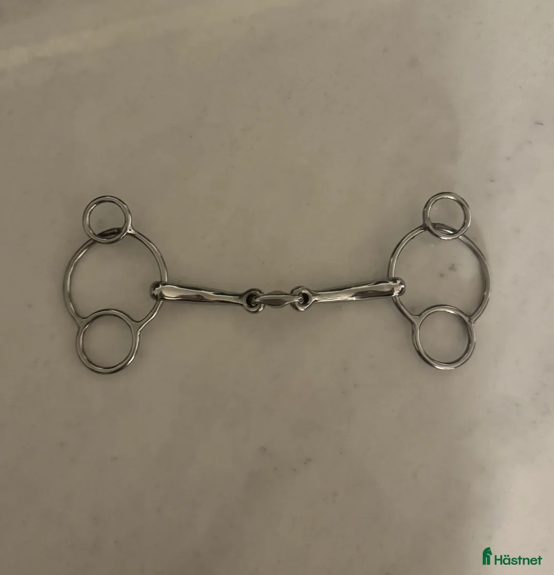 Bett hästutrustning till salu: HG Pessoabett Curved 2,5-ring i Eskilstuna - Annons 2