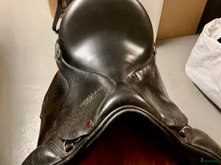 Sadlar hästutrustning Solstice-Classic Distans Sadel - Annons 8