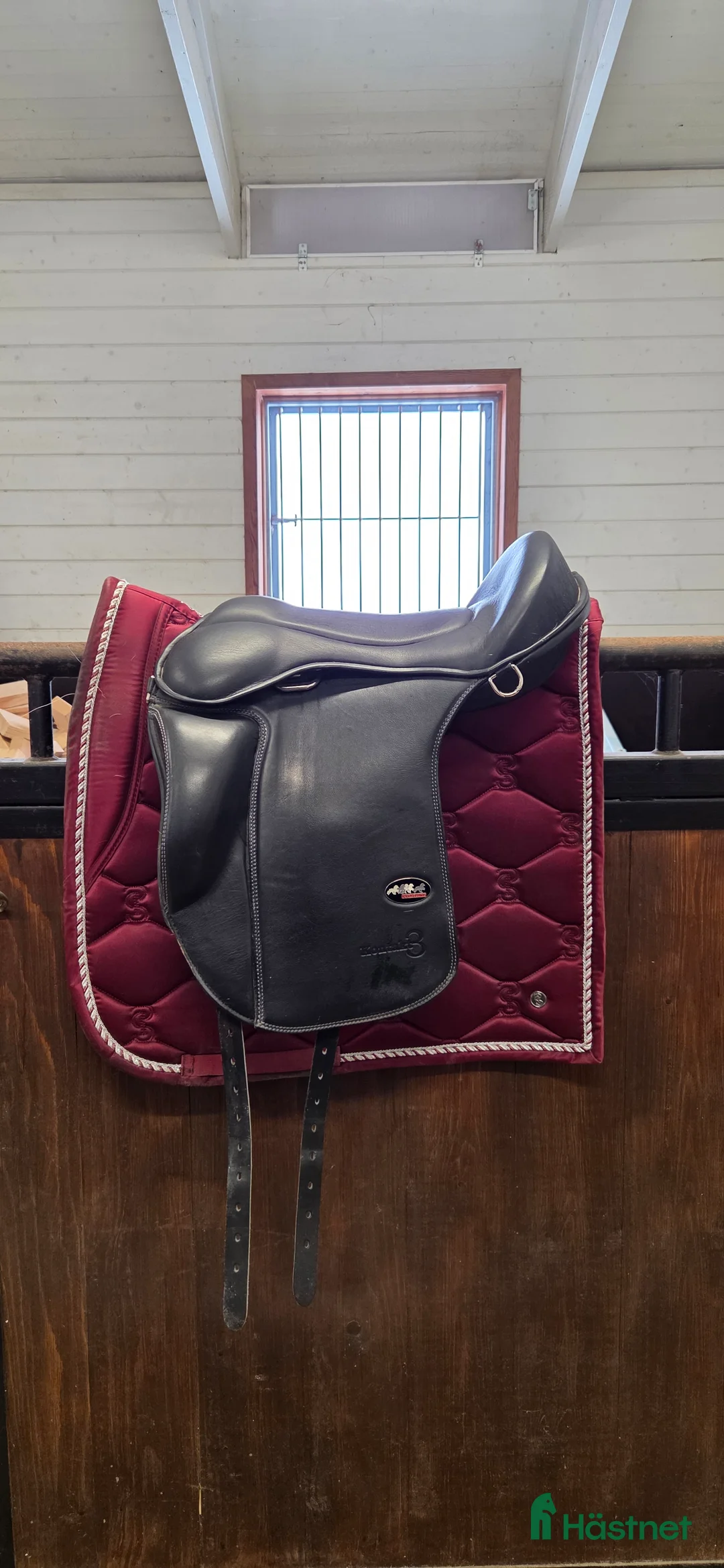 Sadlar hästutrustning till salu: Karlslund kontakt 3 i Vessigebro - Annons 1